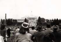 Pageant audience c1929